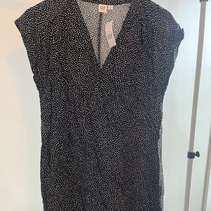 Gap mini shift dress. Size S. NWT. Black with small white polka dots.